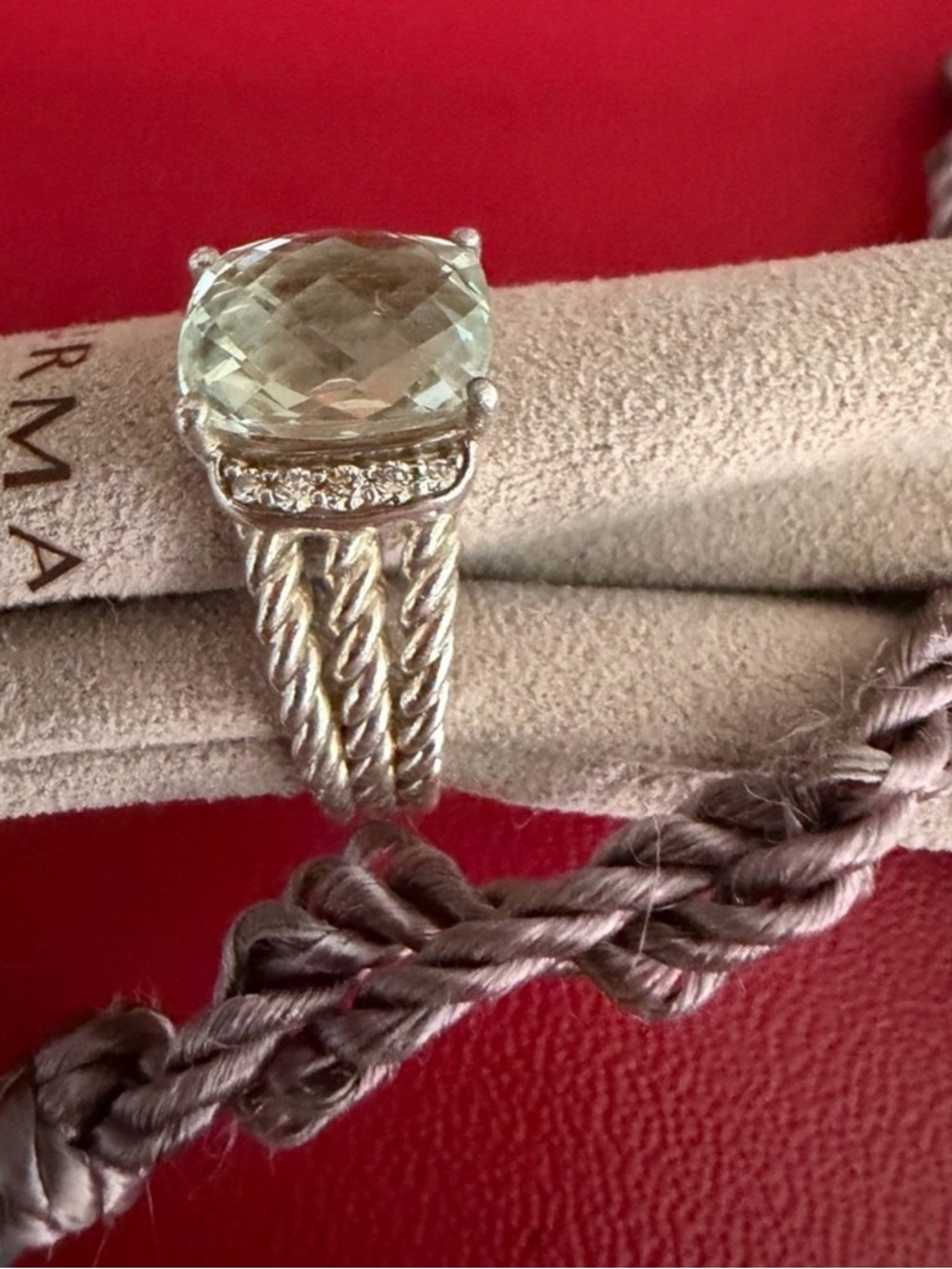 D&Y Sterling Cable Ring with Light Green Cushion Gem and Pavé Accents sz7 - Picture 2 of 3